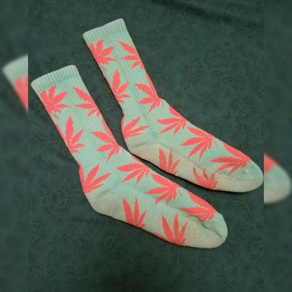 Huff socks! - Picture 4 of 4